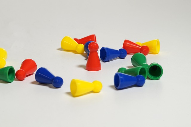 HRO TECHNOLOGY a.s., to jsou postupové střižné nástroje a vstřikování plastů do tvarových forem